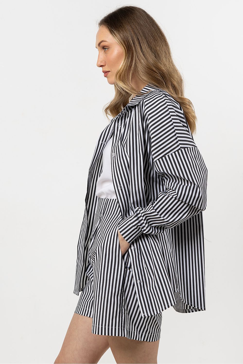  Camicia a manica lunga  model 212200 awama 