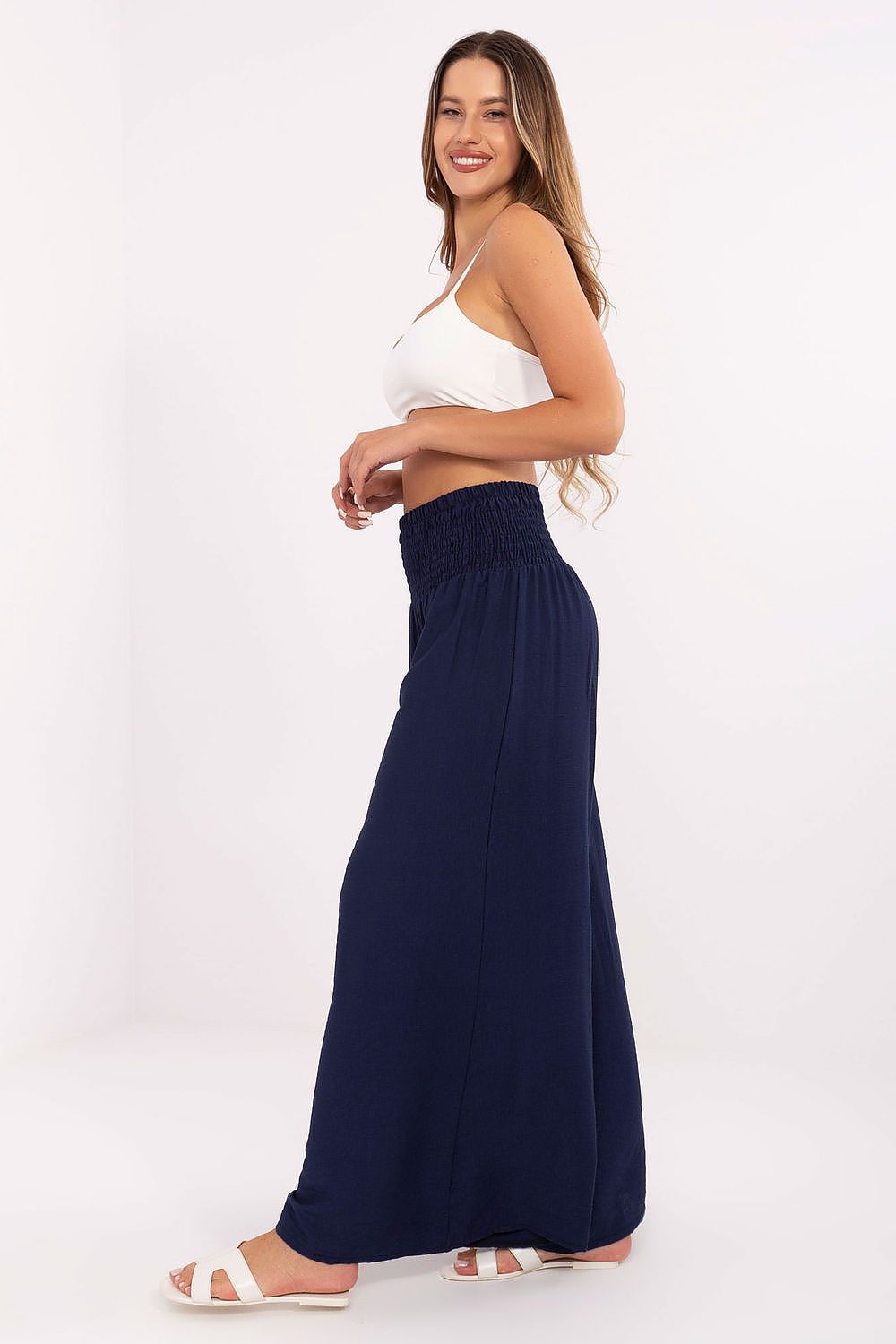  Pantaloni da donna model 215786 Italy Moda 